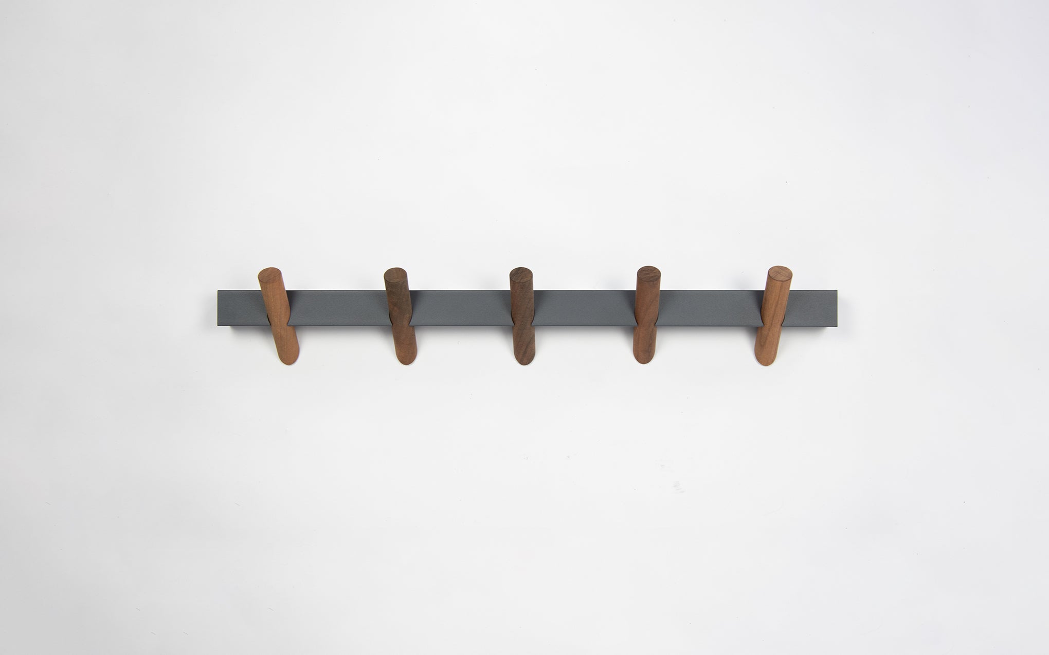 Crosscut coat hooks