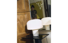 Bellhop Glass T table lamp
