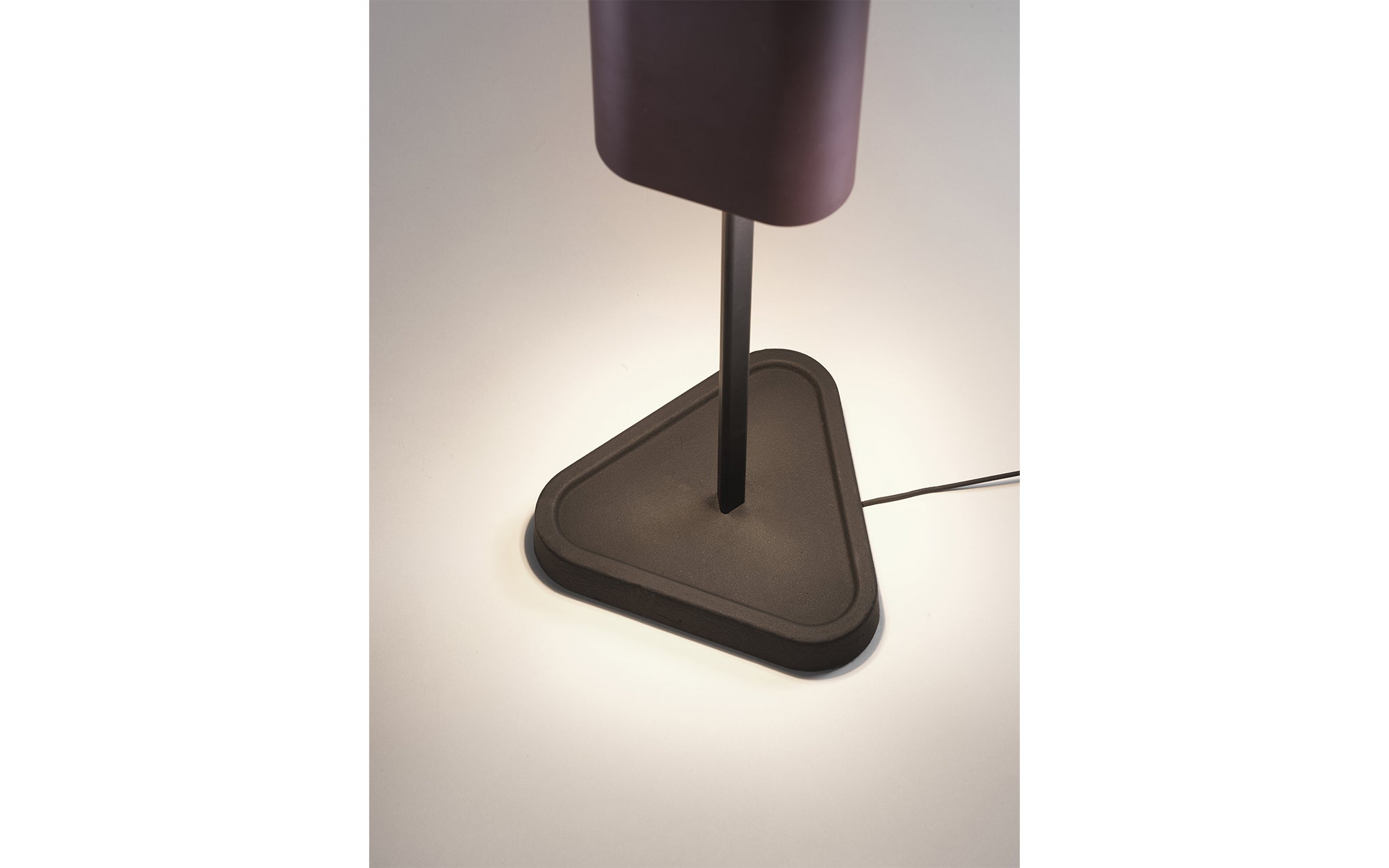 Emi table light