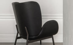 Embrace lounge chair