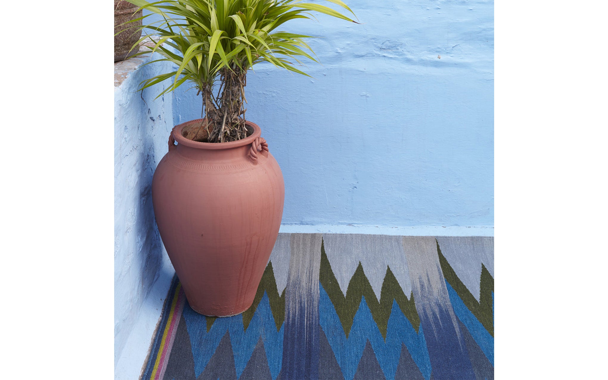 Zigzag Blue flatweave rug