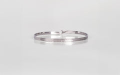 Gray Sim Seal bracelet