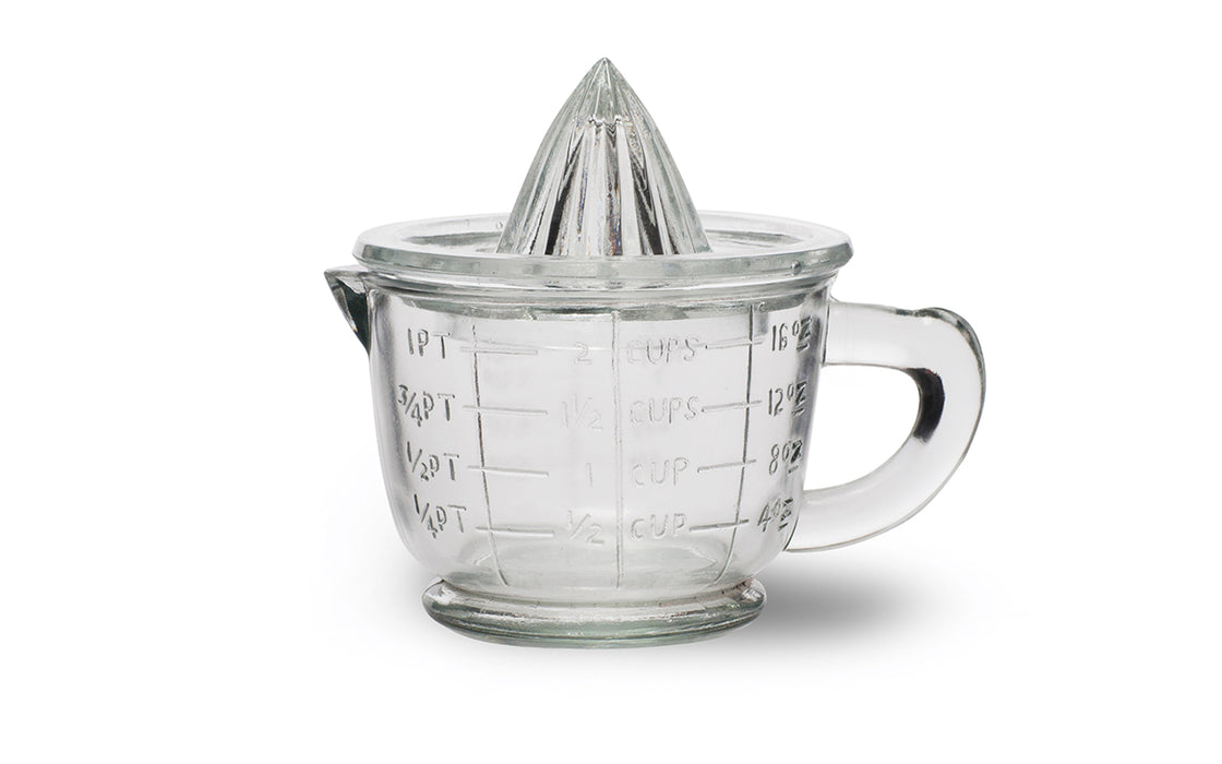 Classic glass juicer