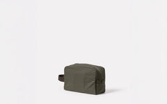Simon waxed cotton washbag