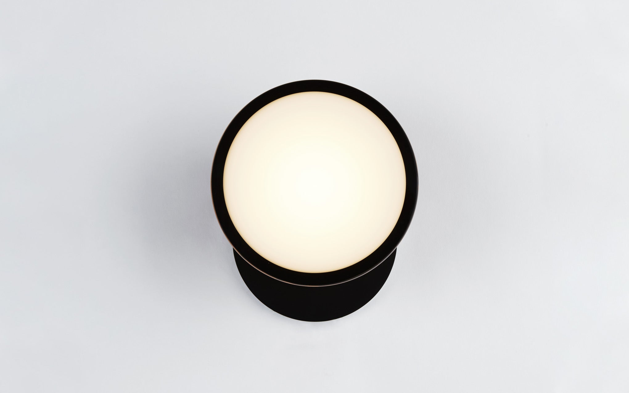 Ex-Display Geode wall light - Black w. Brown Glass
