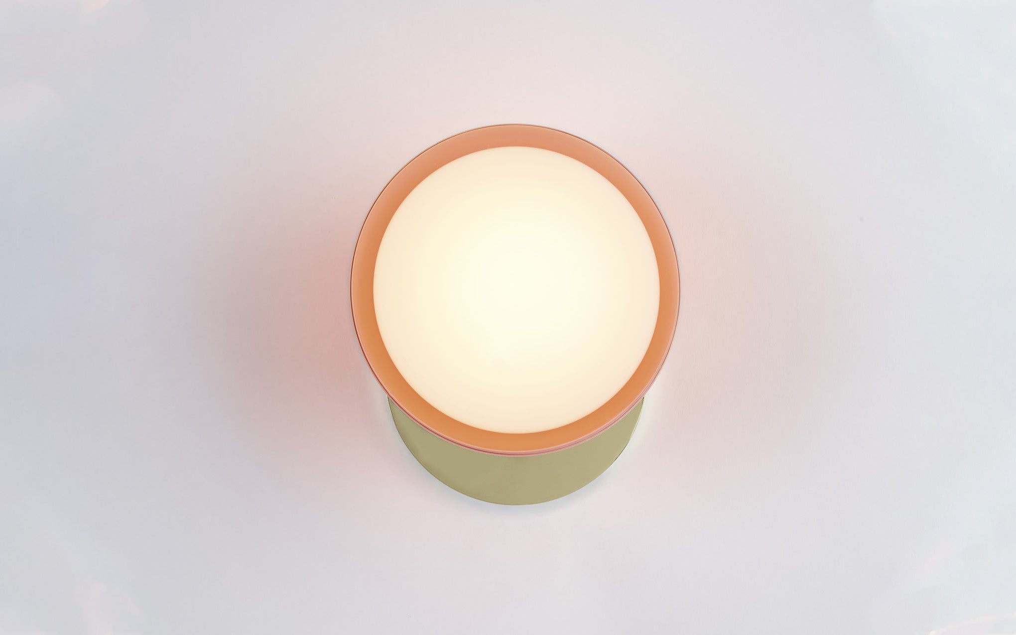 Ex-Display Geode wall light - Polished Brass w. Pink Glass