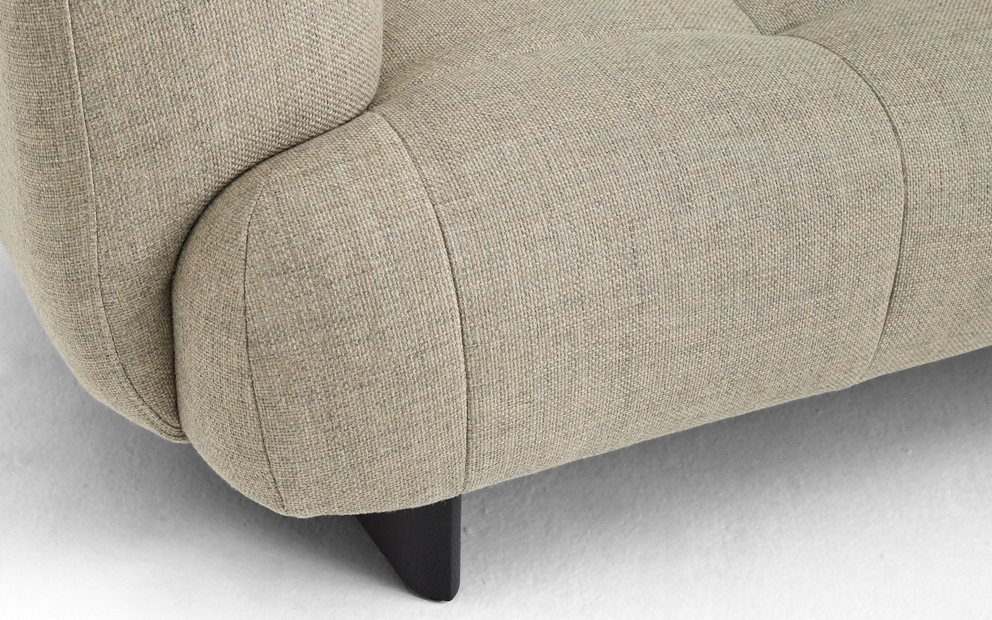 Quilton Lift 2 seat sofa