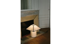 Ava Pyramid table lamp