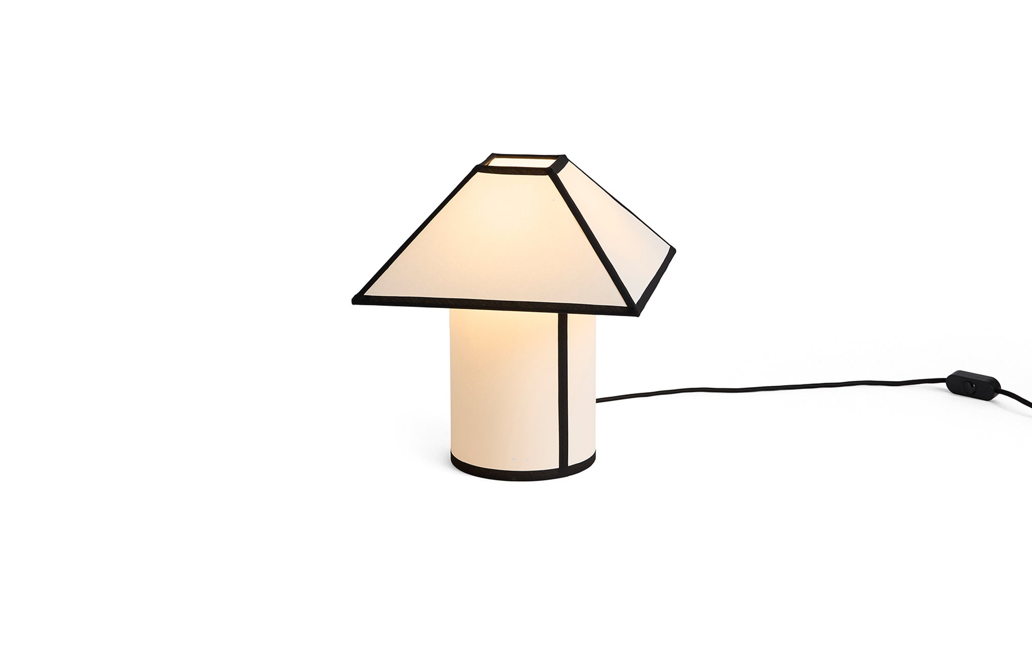 Ava Pyramid table lamp
