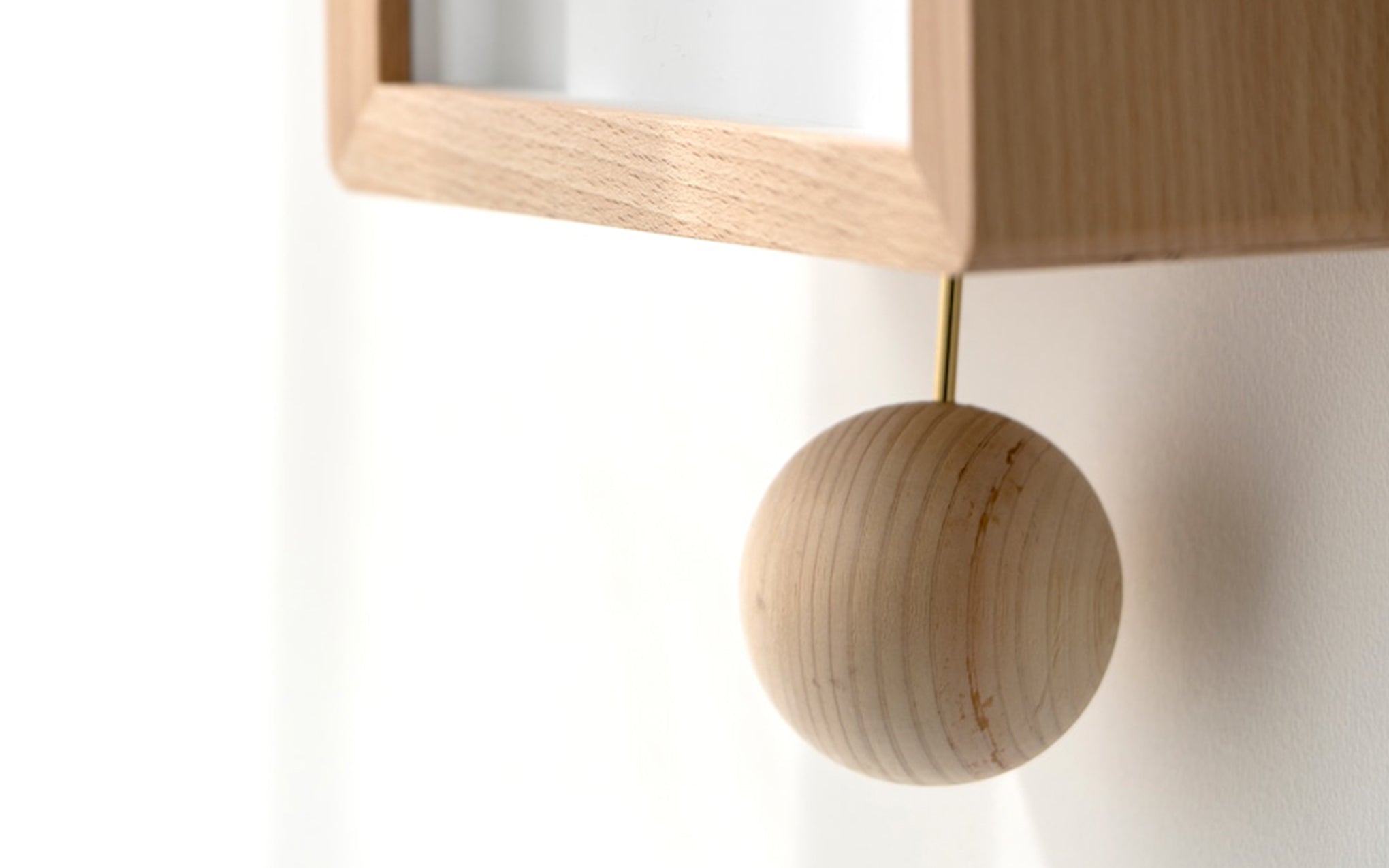 Chambre Blanc wall clock