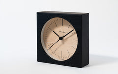 Chambre Line desk clock
