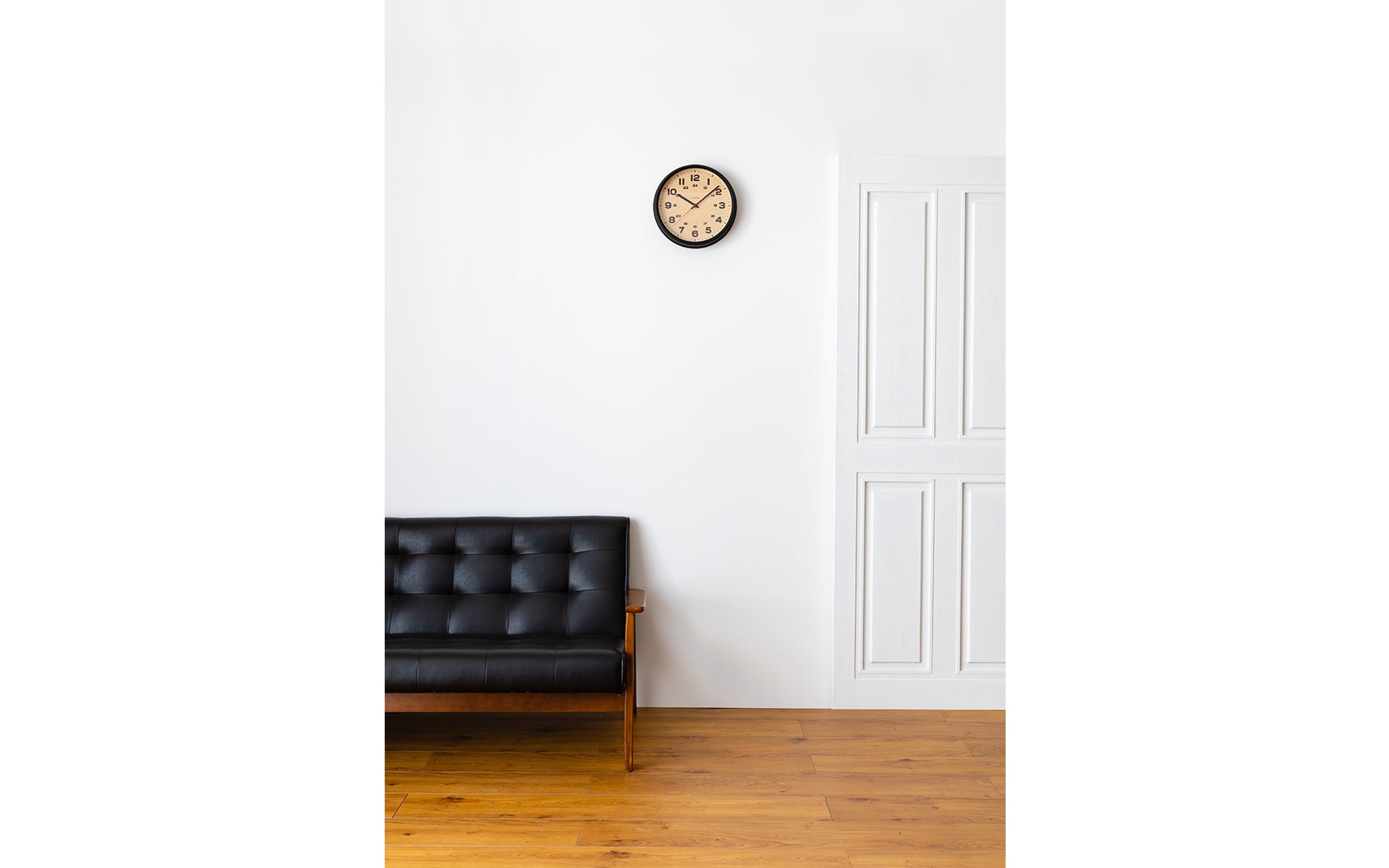 Chambre Bram wall clock