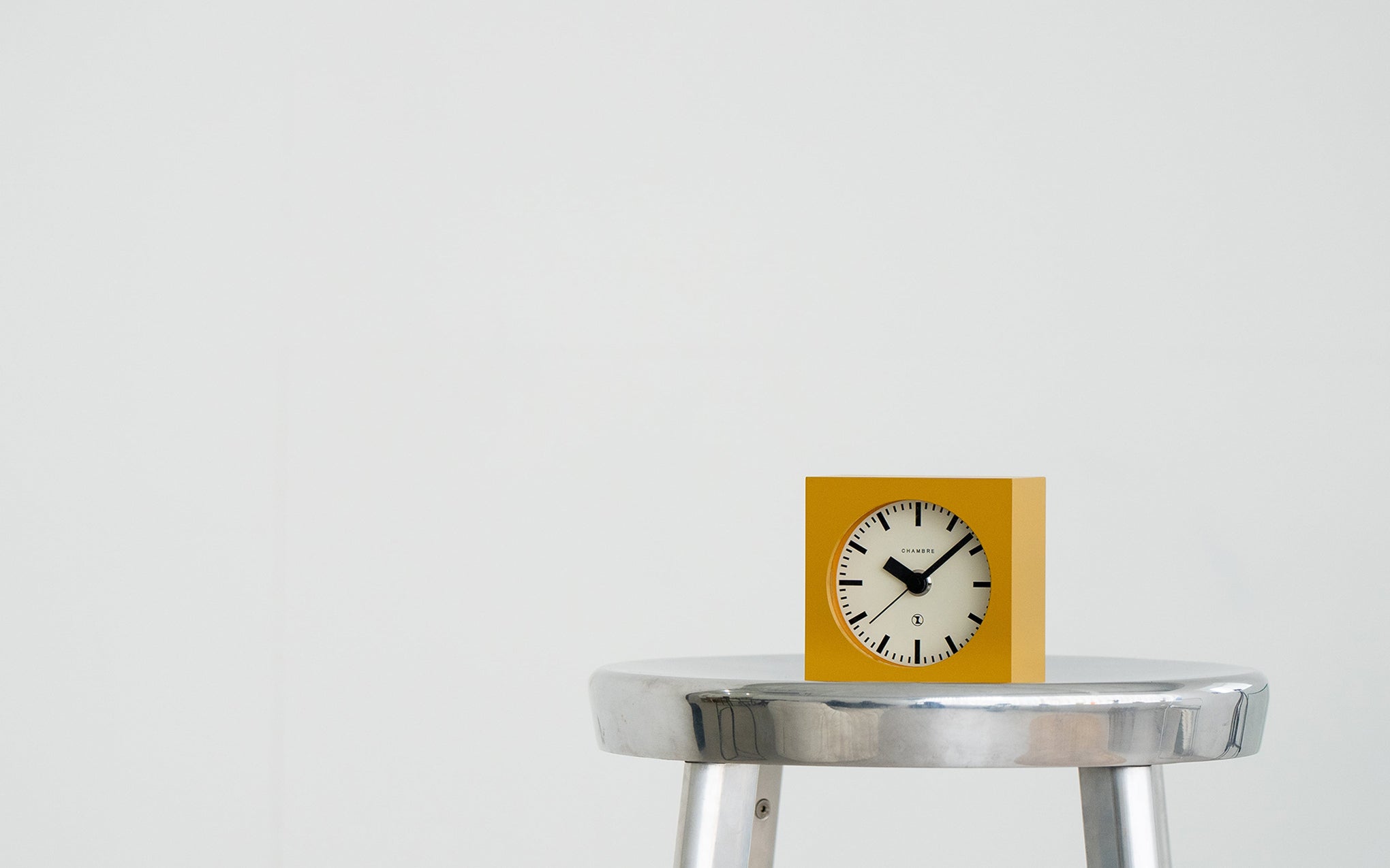 Chambre Block desk clock