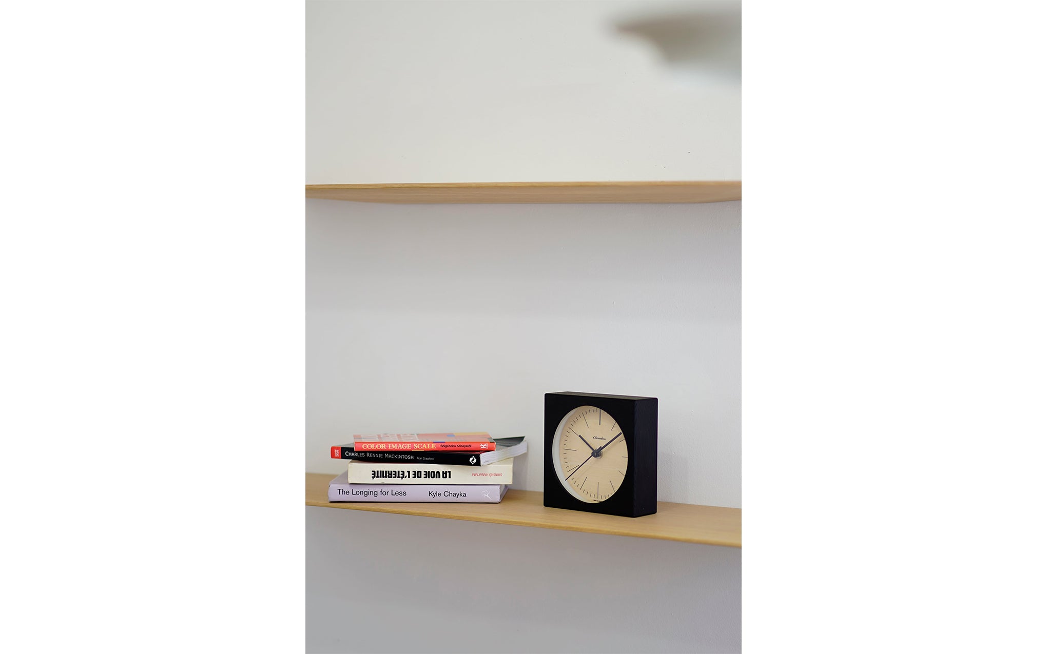 Chambre Line desk clock