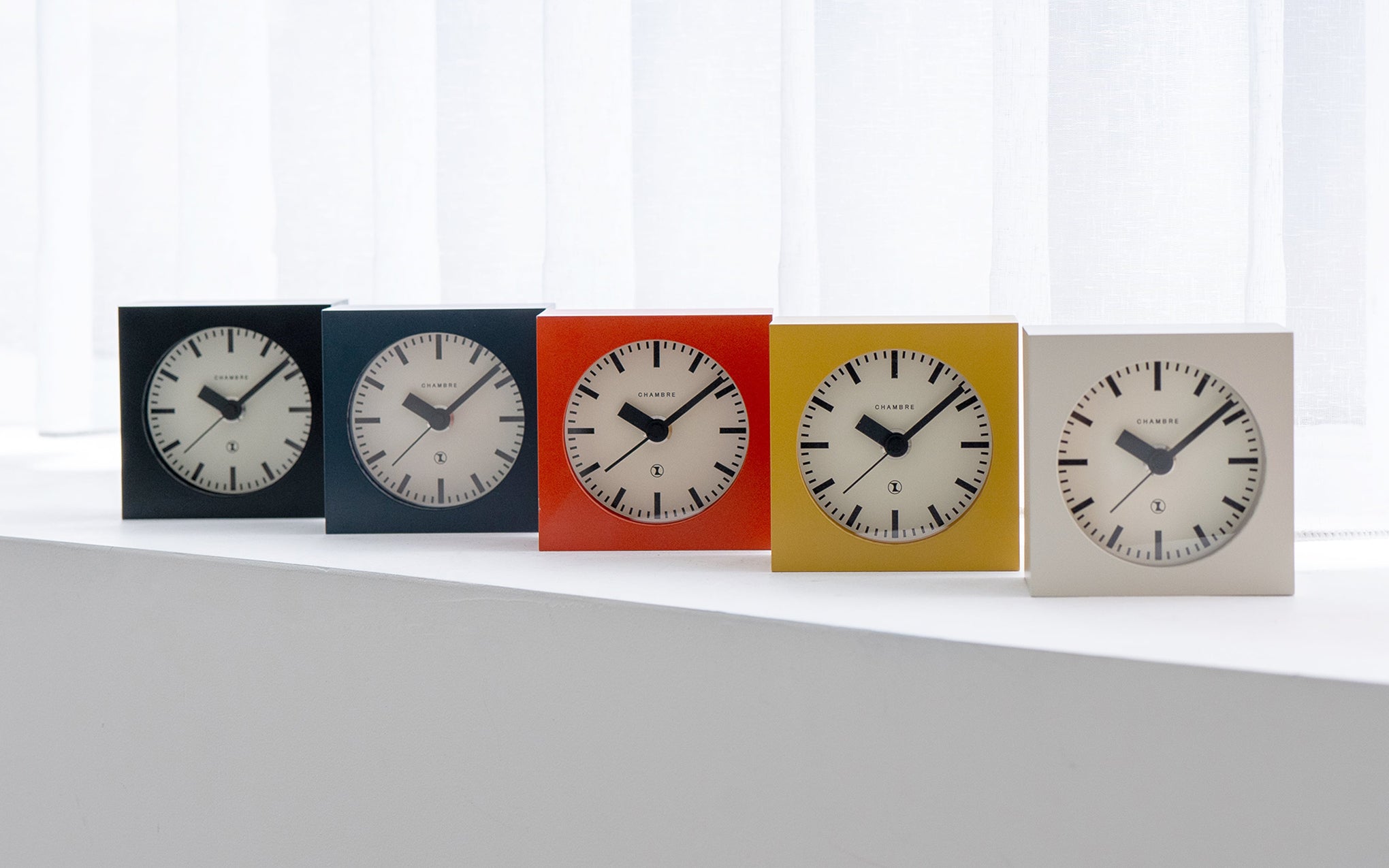 Chambre Block desk clock