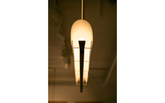 Modernist linear suspension light