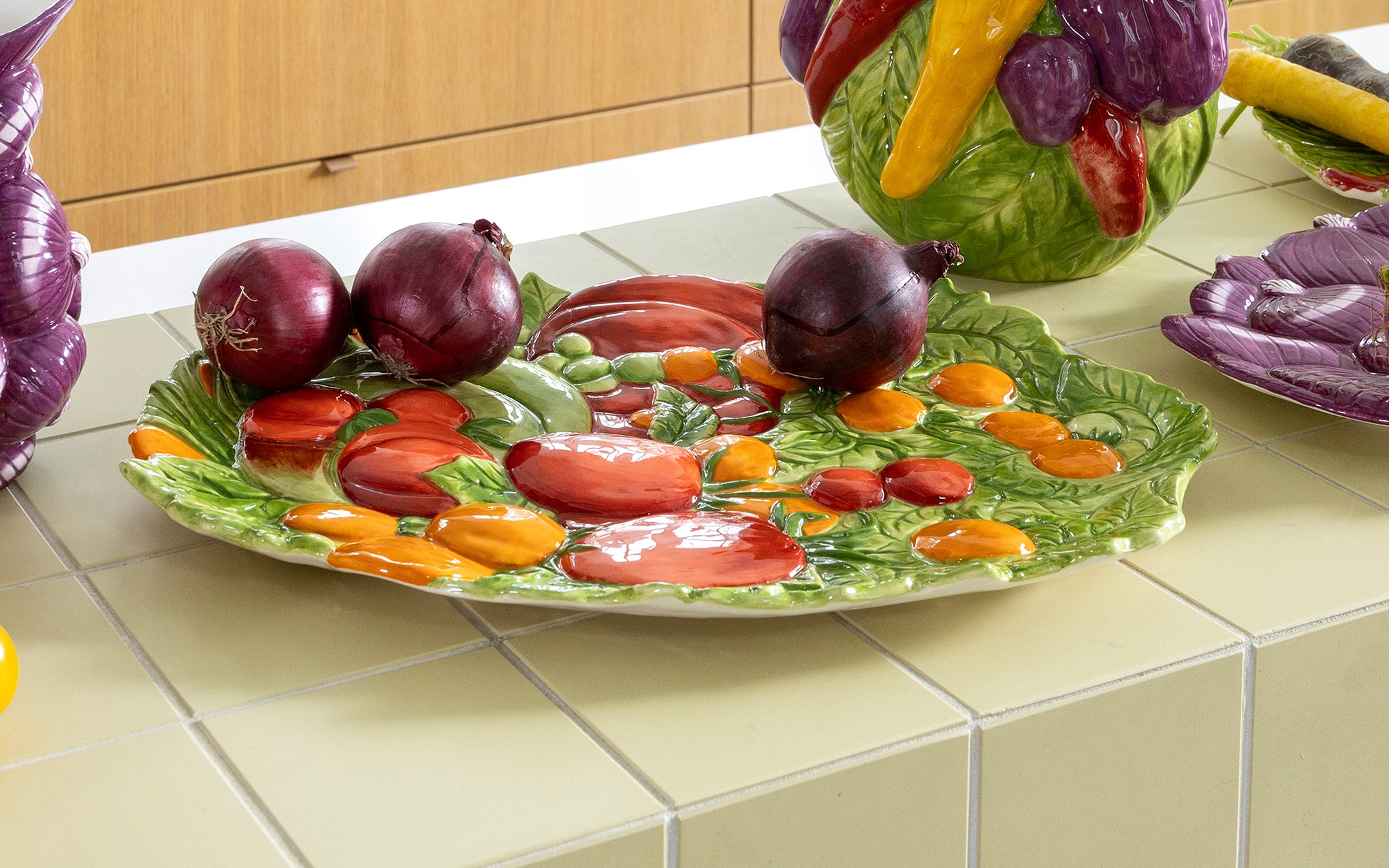 Legume platter - tomato