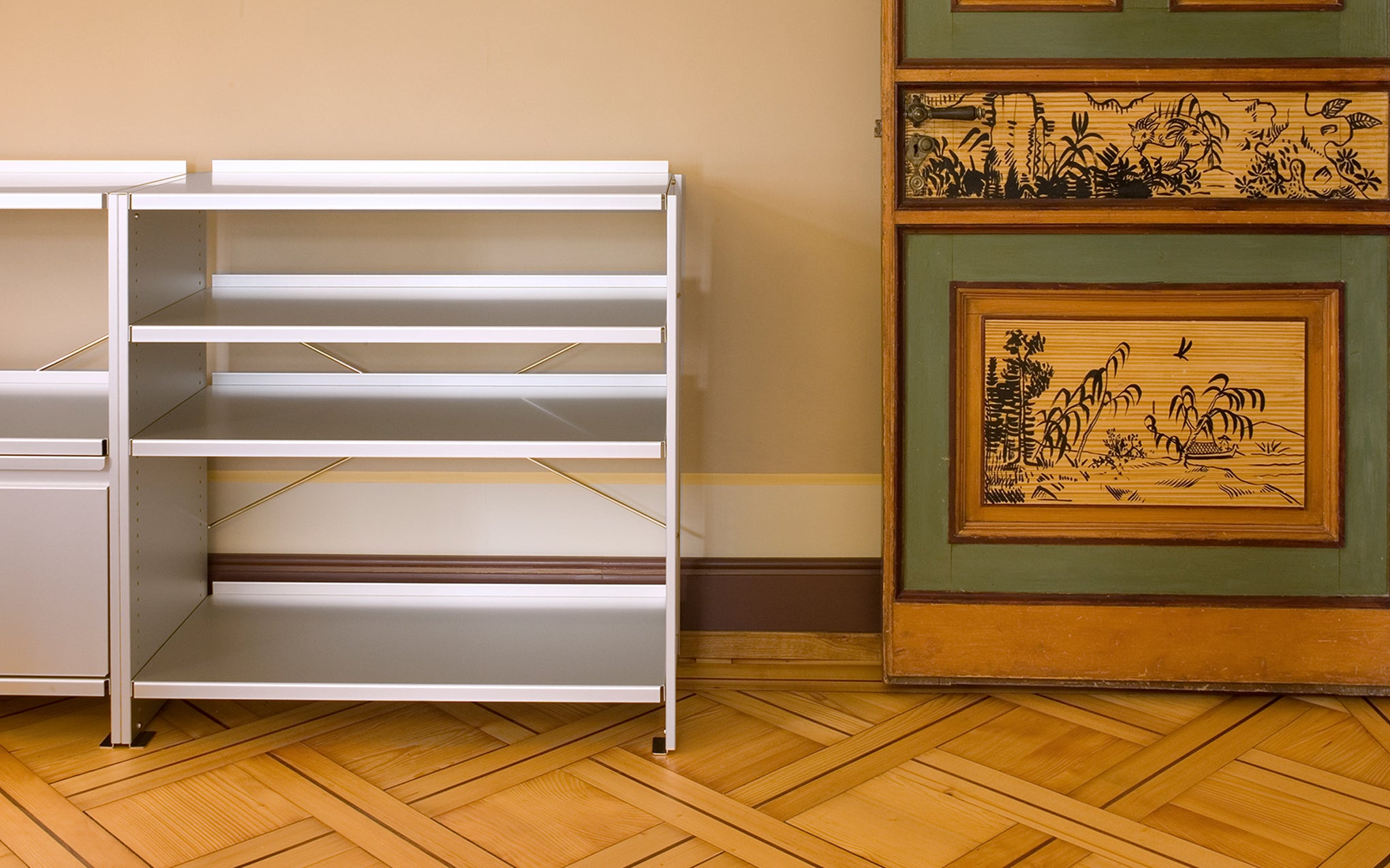 Aluminium shelf by Andreas Christen for Lehni | SCP