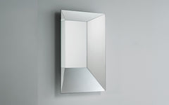 Leon Battista mirror