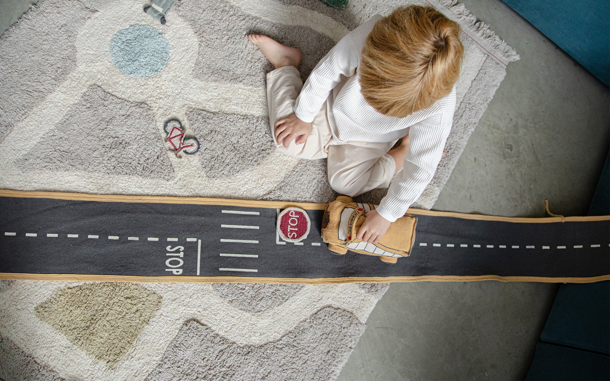 Ride & Roll - school bus