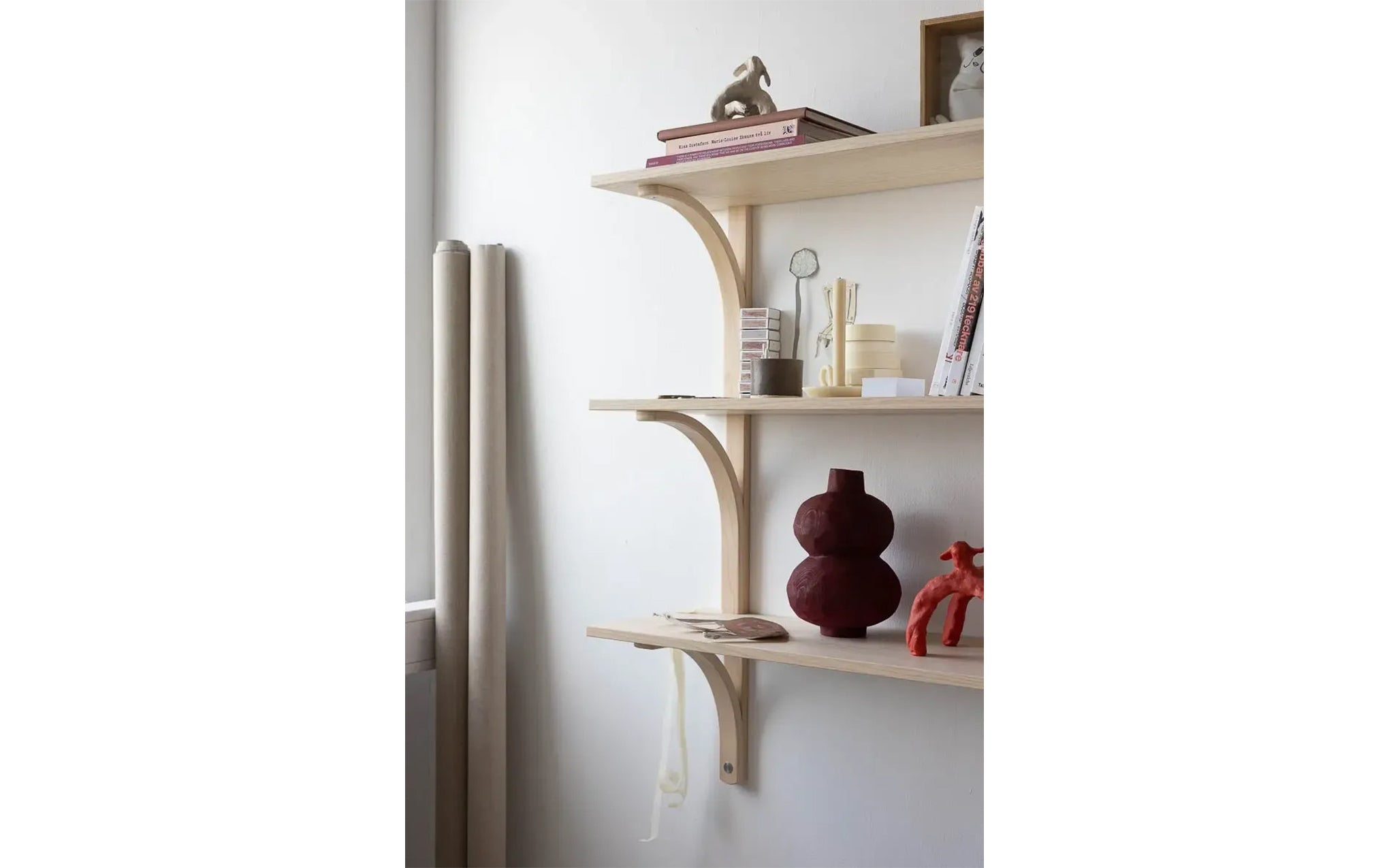 Levi wall shelf 1800 – 3 shelves