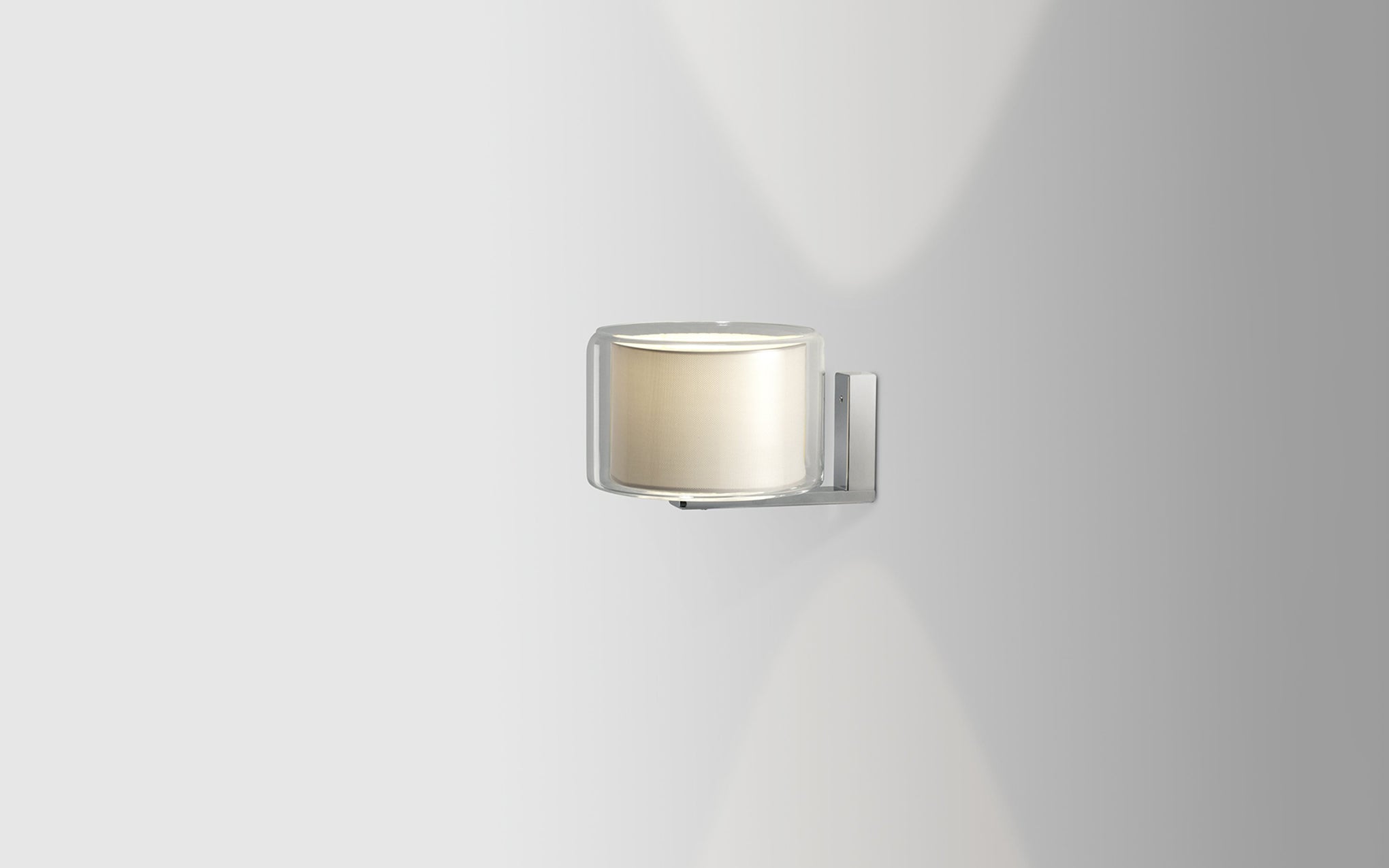 Mercer wall light