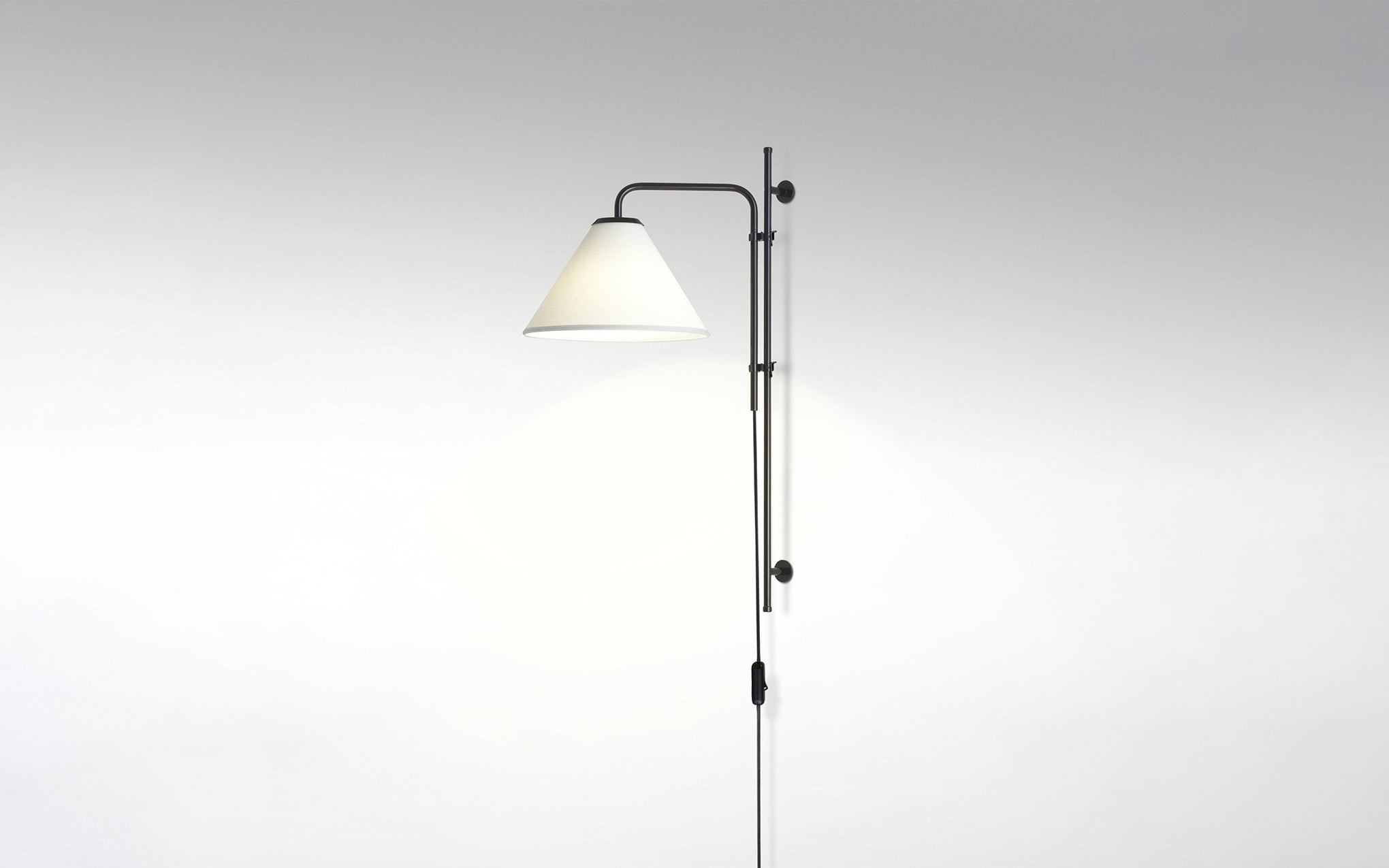 Funiculí wall lamp - fabric shade