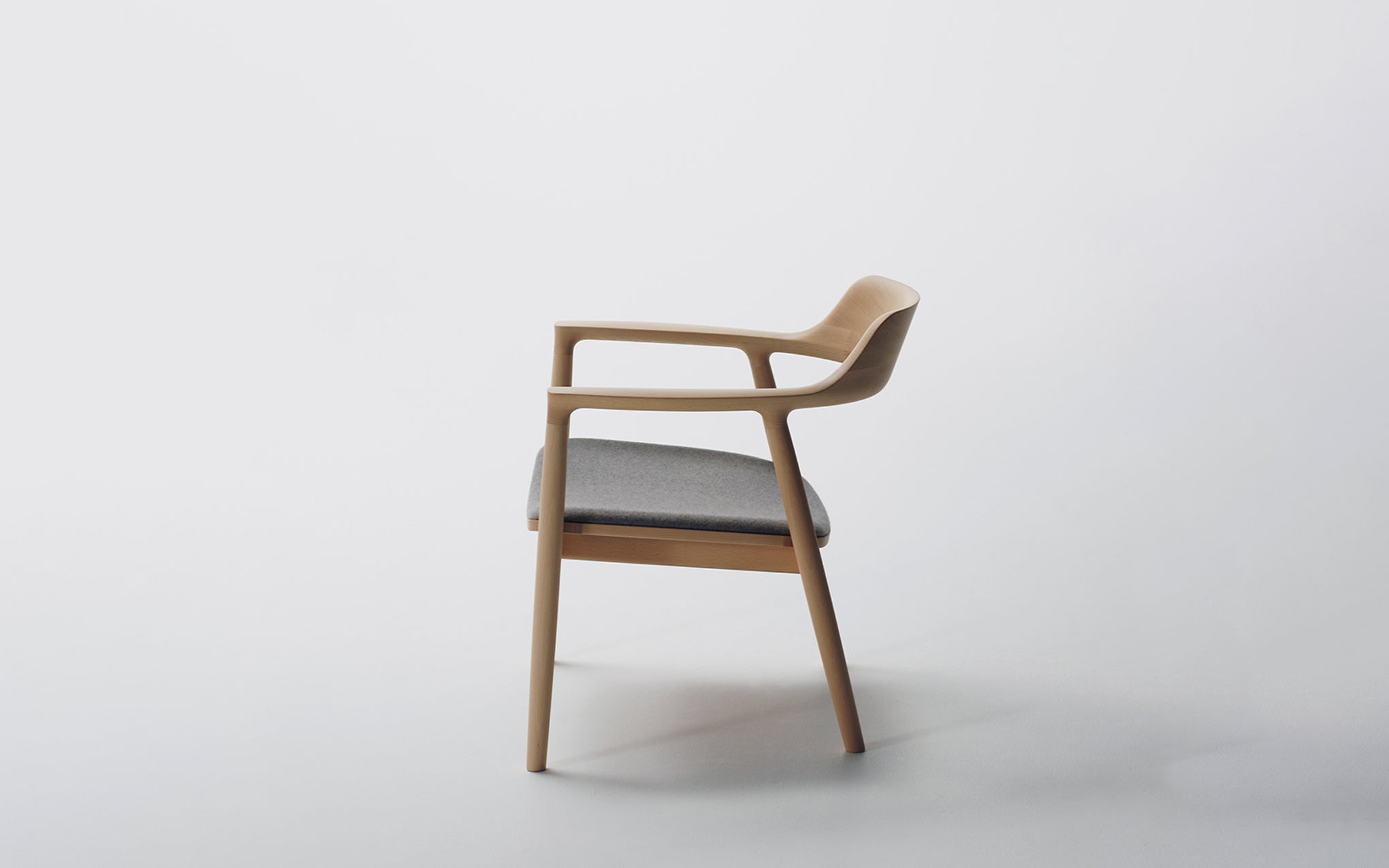 Hiroshima lounge chair