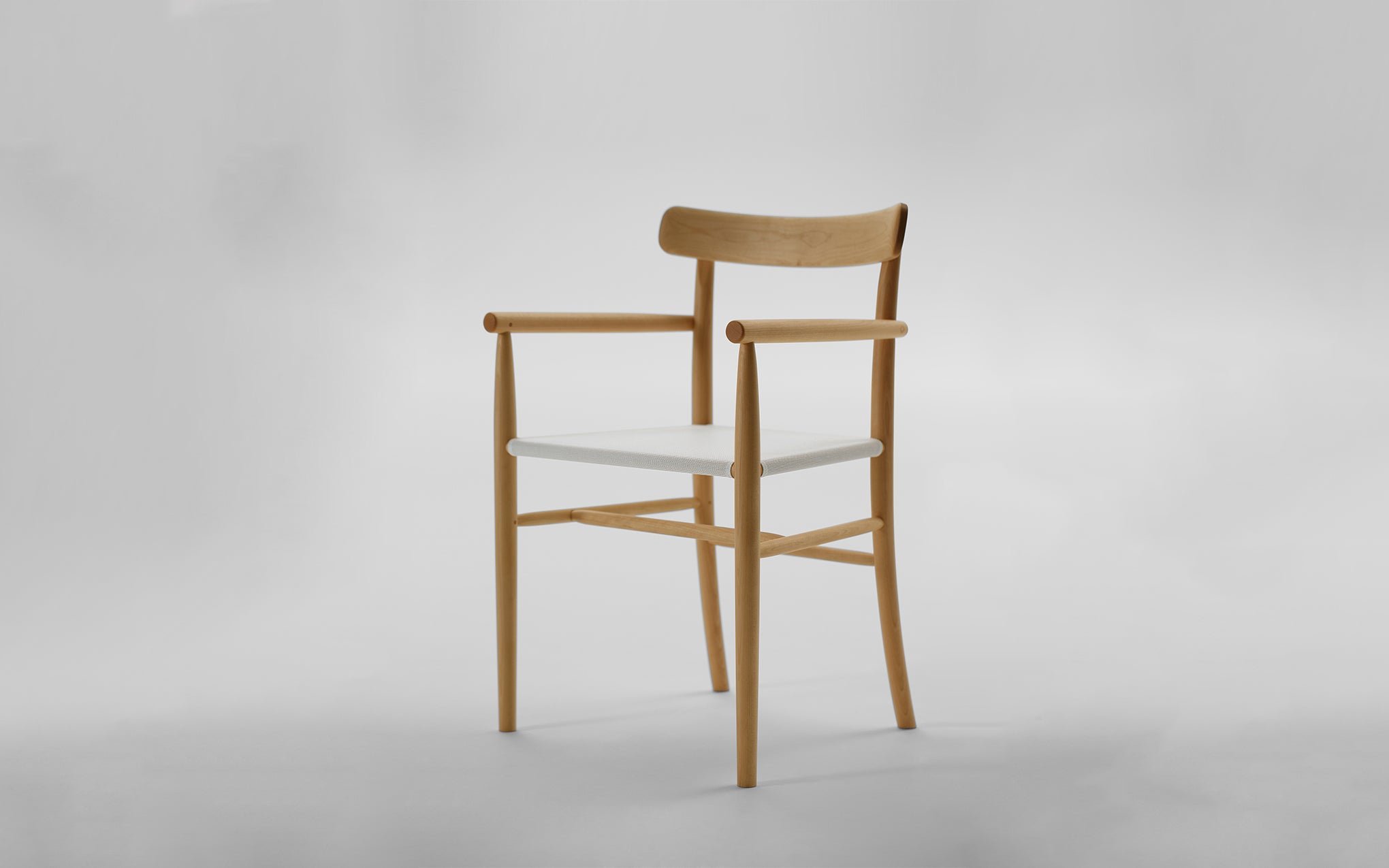 Lightwood armchair - mesh seat