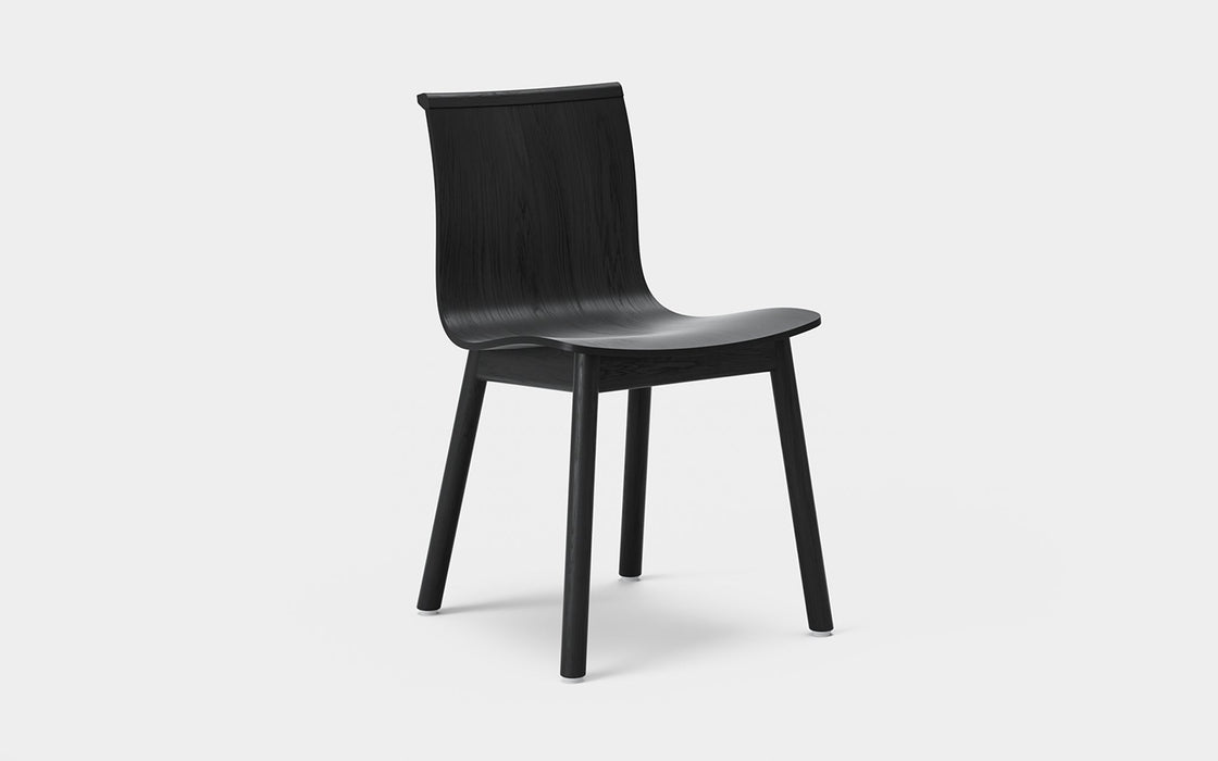 Serif chair