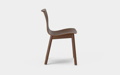 Serif chair