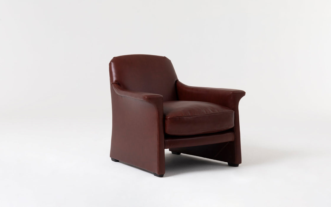 Ex-Display Ada armchair