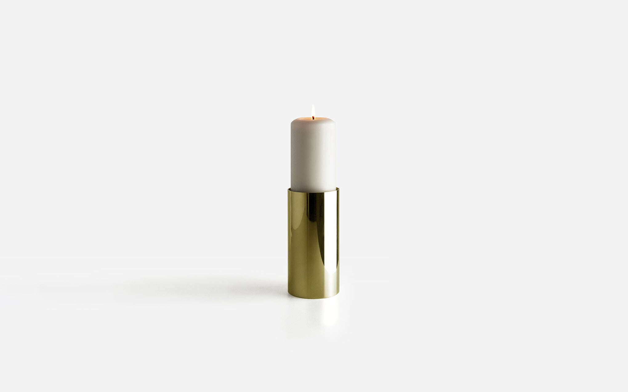Pillar candleholder