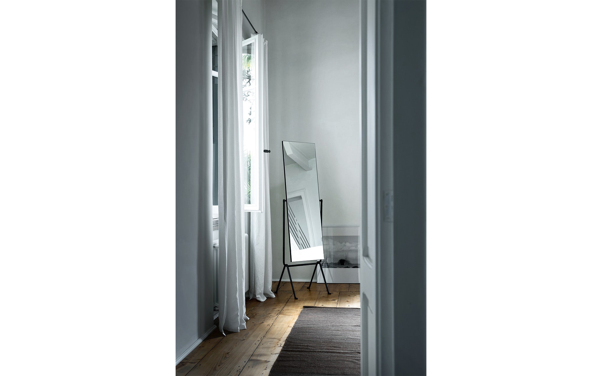 Officina floor mirror