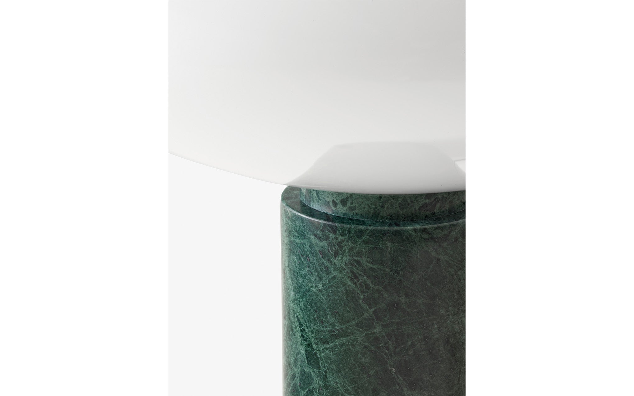 Mist AP17 table lamp