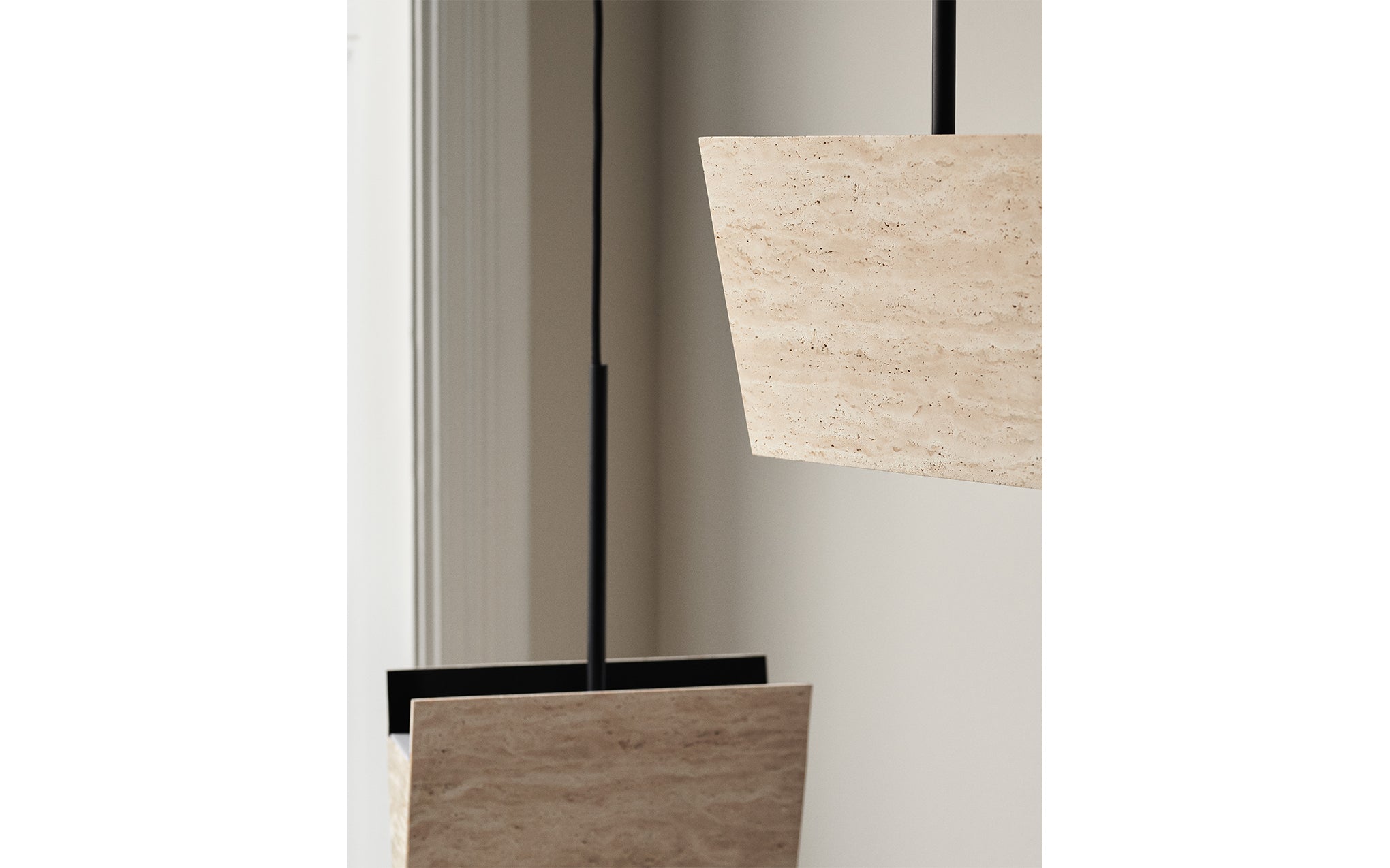 Gallery pendant
