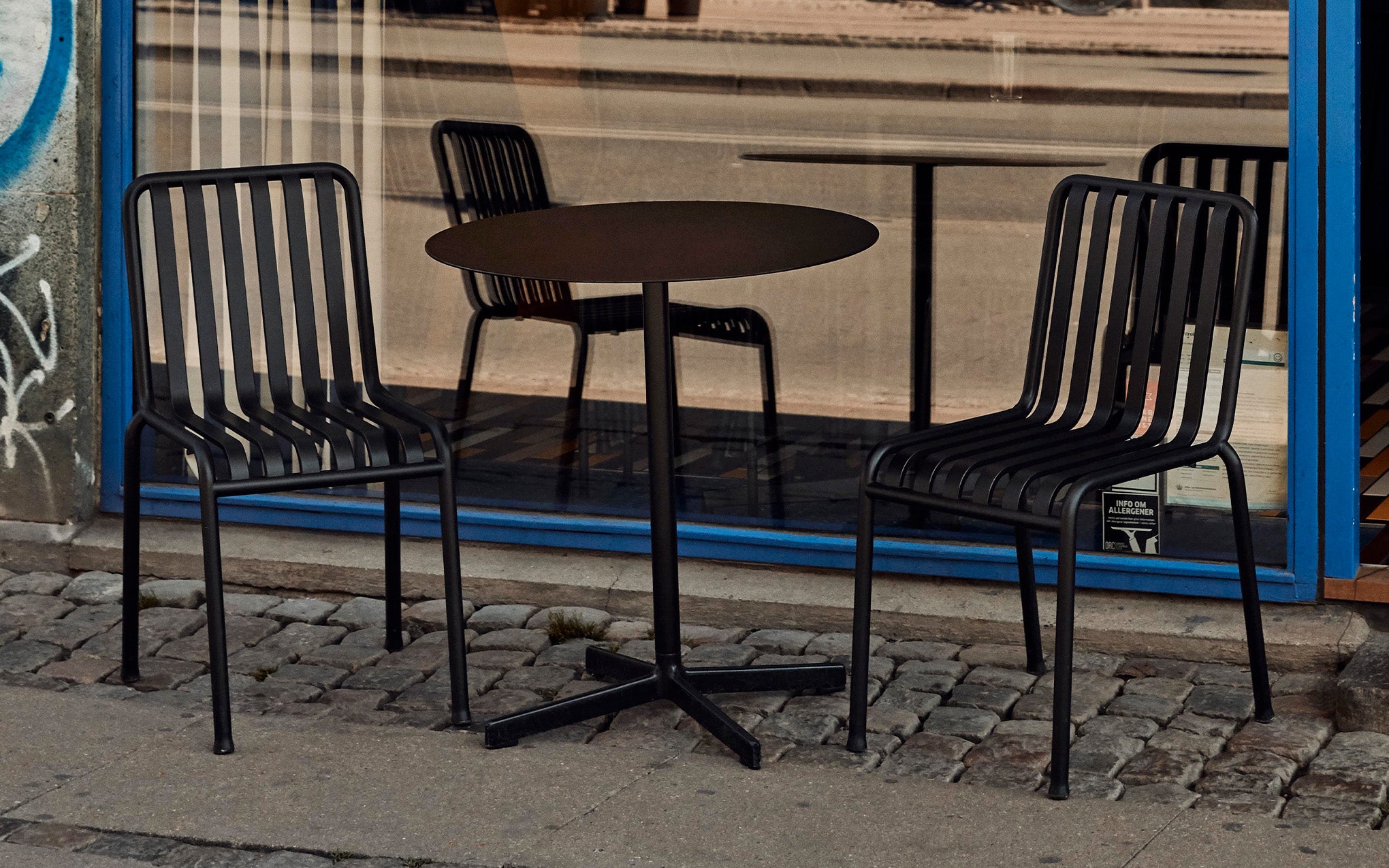 Neu table - round