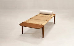 Tangāli day bed