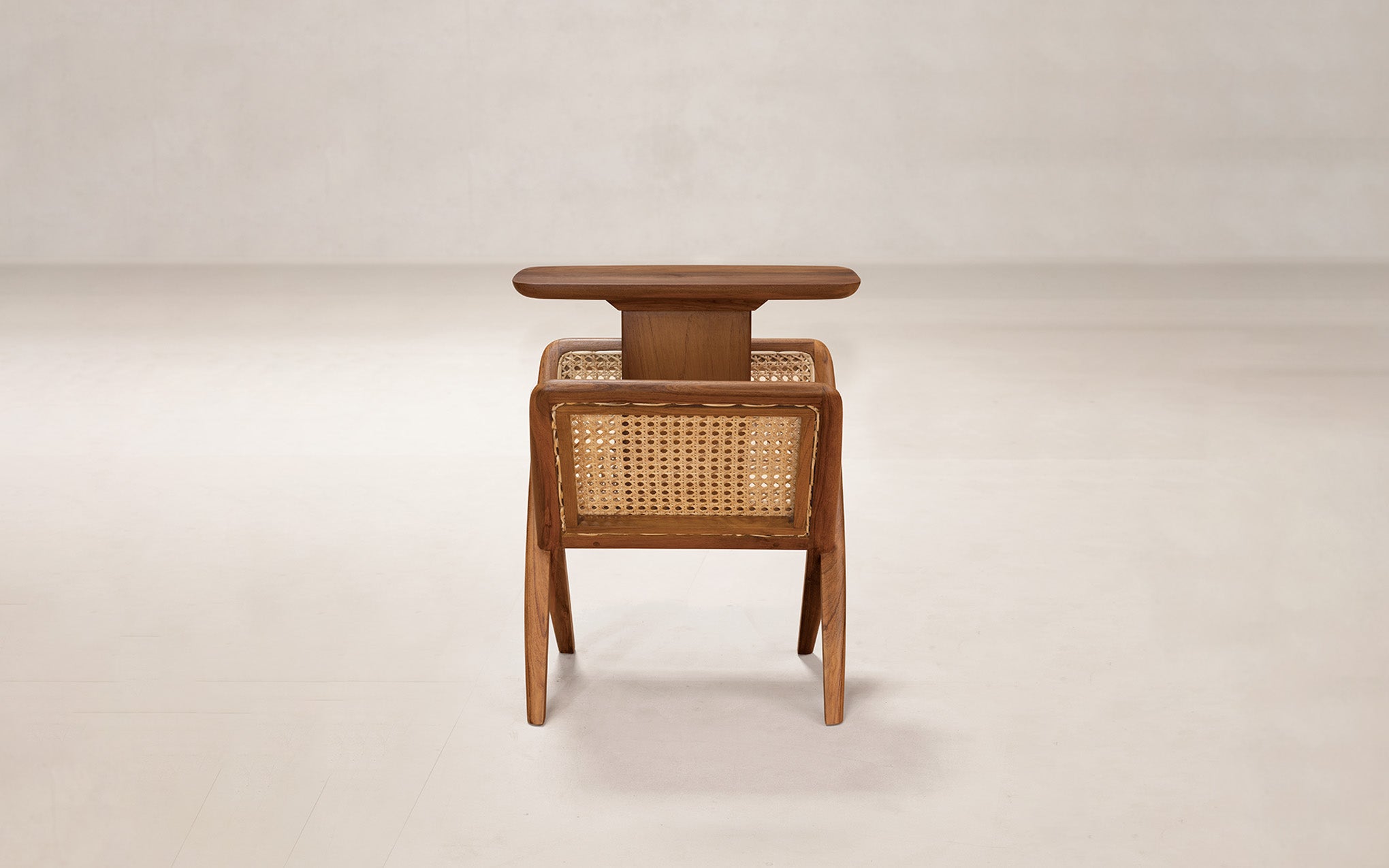 Muṅgāru side table