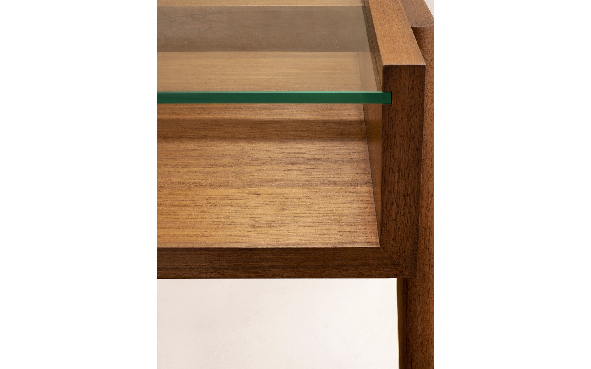 Coffee table - glass top