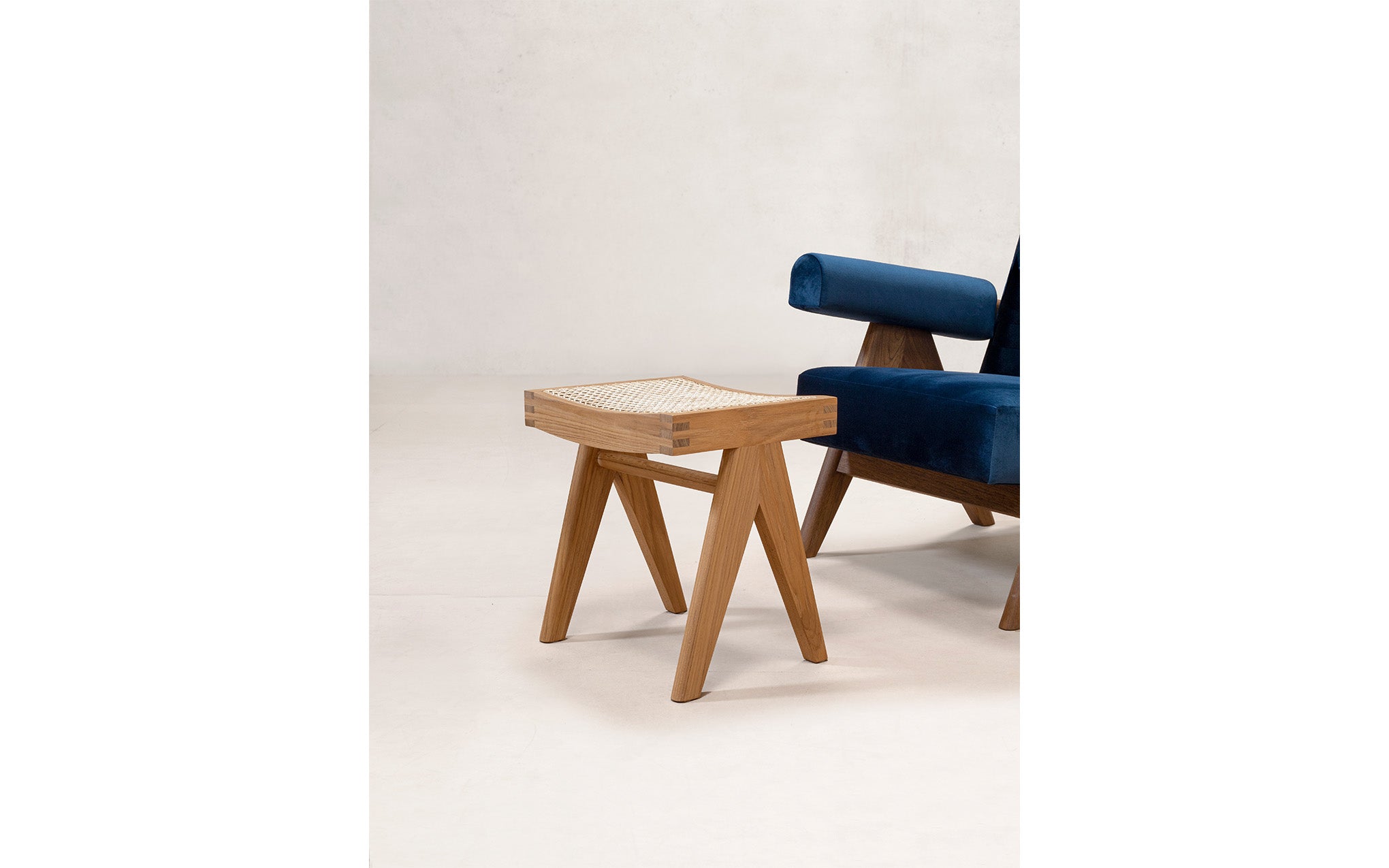 家具 U.K. vintage Furniture Stool Low cane stool by Chandigarh Collective for Phantom Hands | SCP