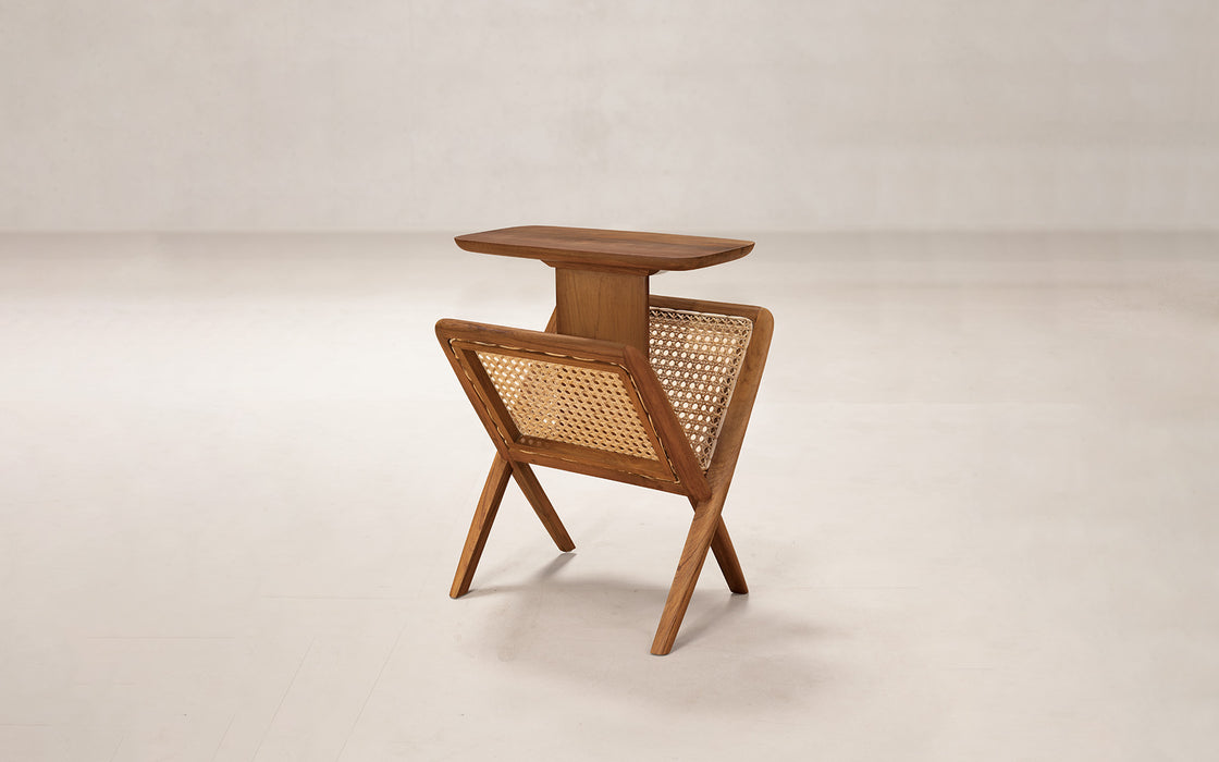 Muṅgāru side table