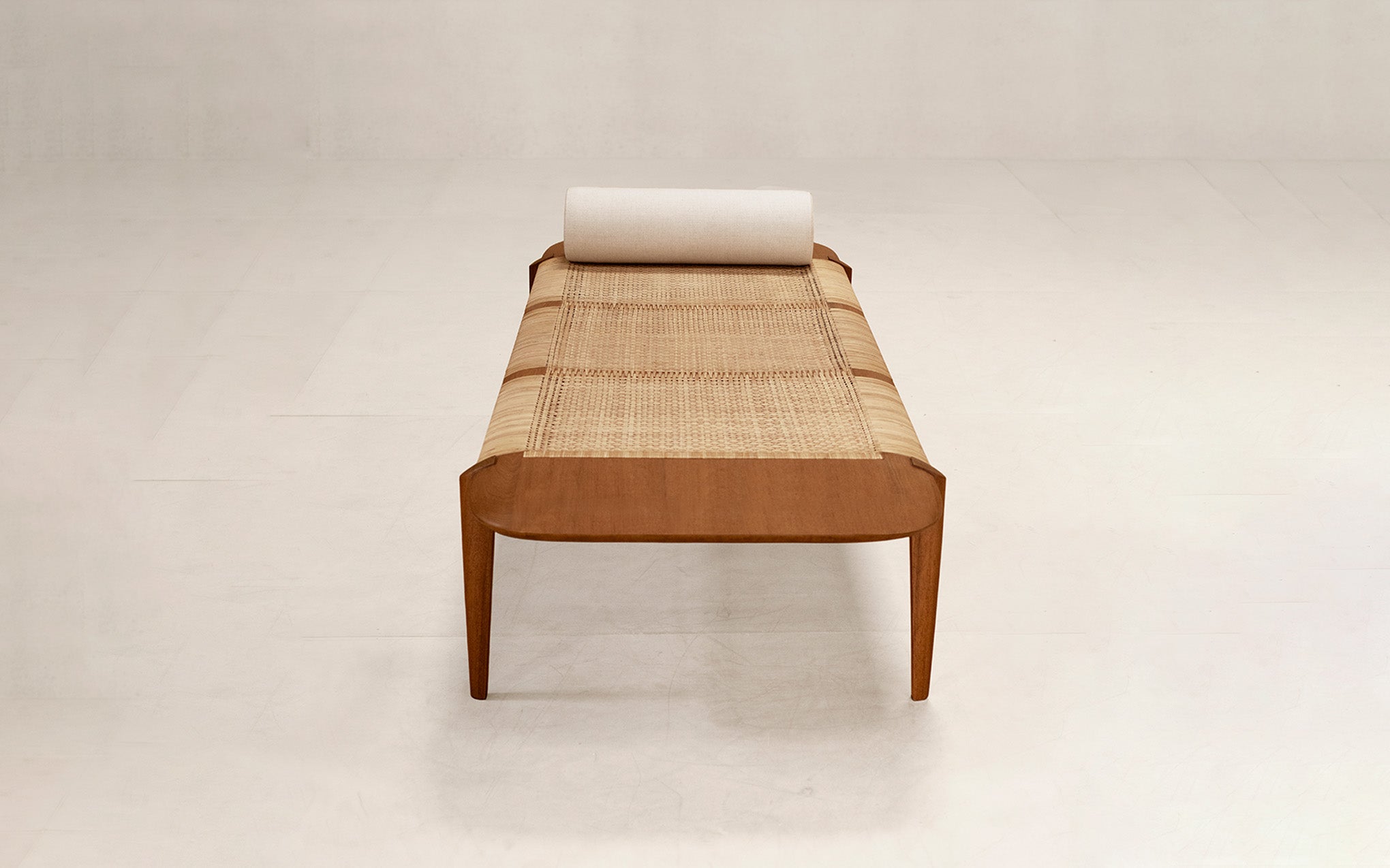 Tangāli day bed