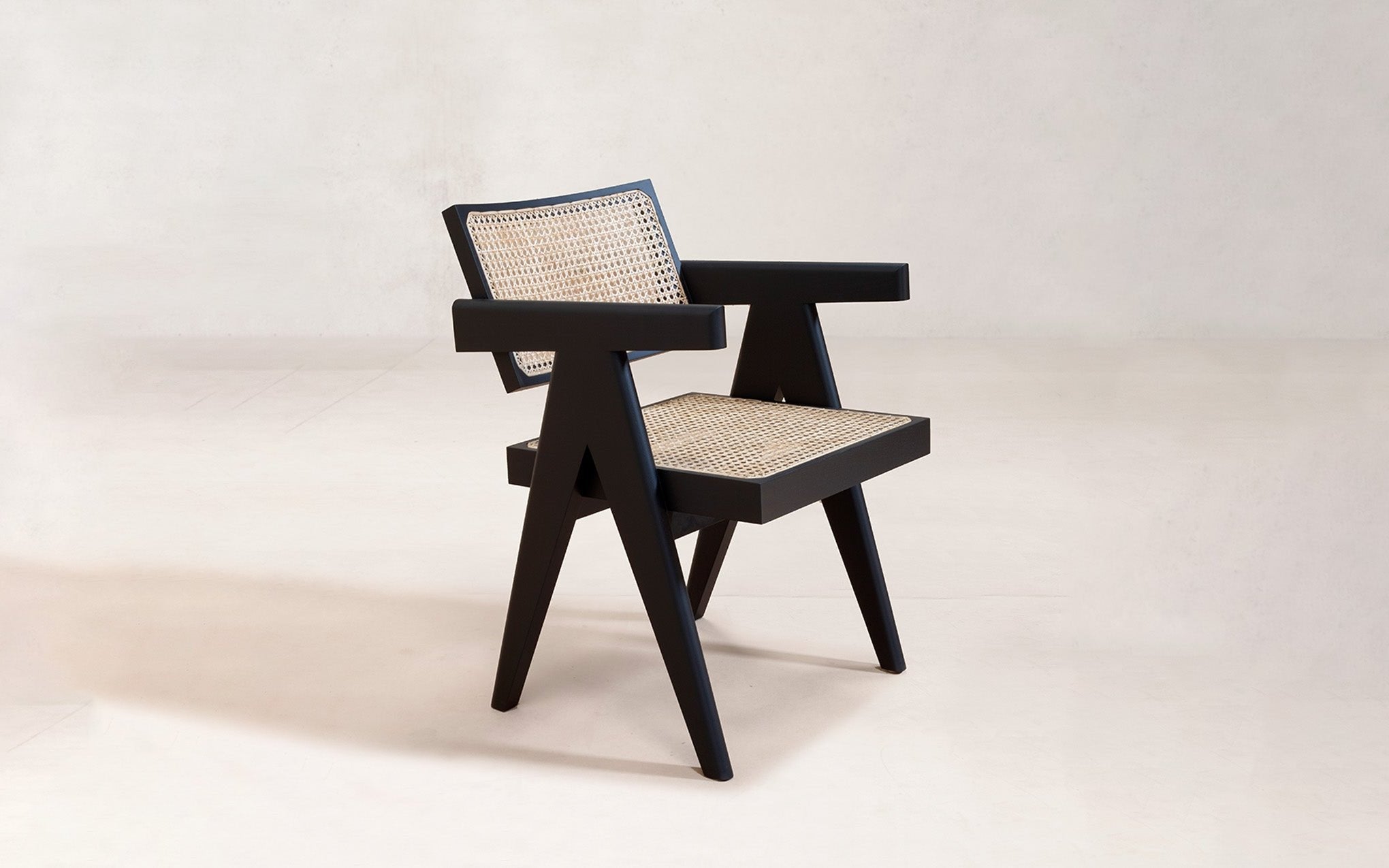 Office armchair V leg