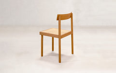 Nandi dining chair