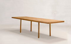 Nandi dining table