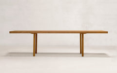 Nandi dining table