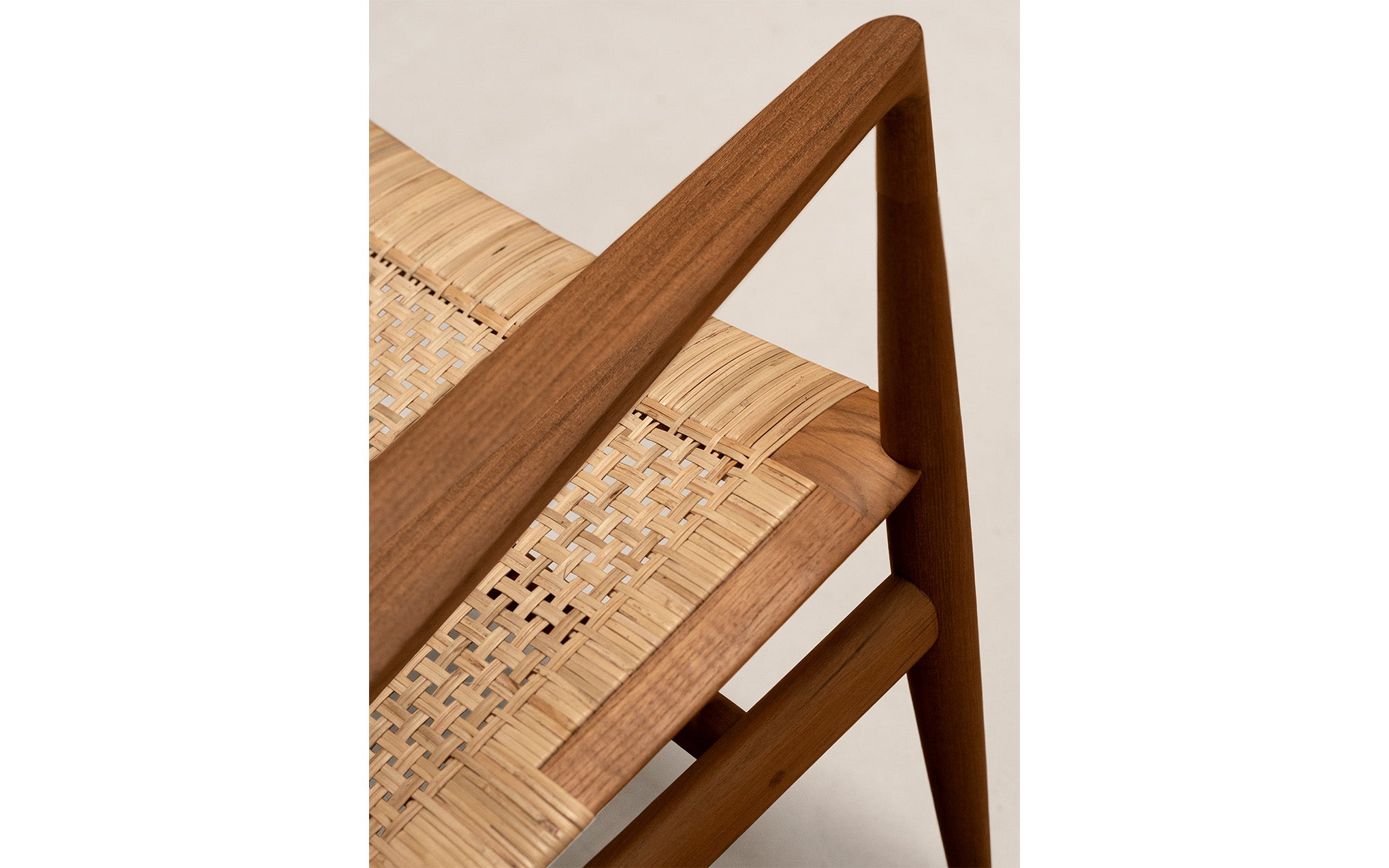 Tangāli modular chair