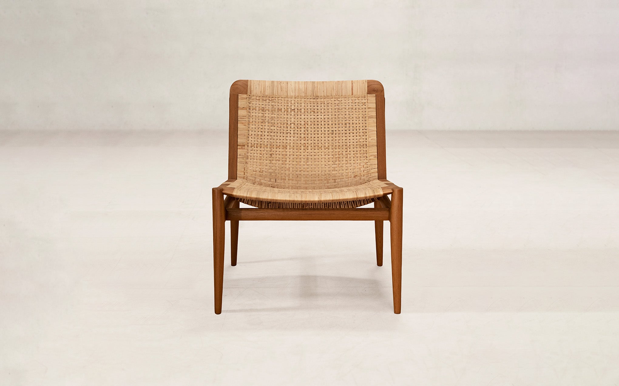 Tangāli modular chair