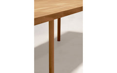Nandi dining table